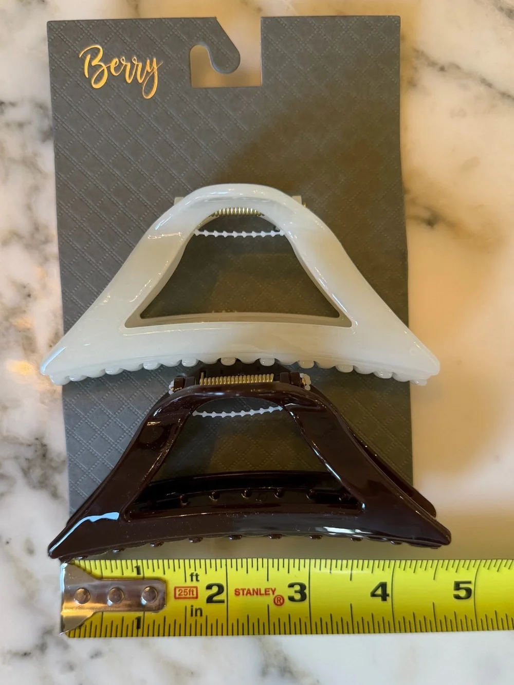 NWT Berry Set of 2 Large Triangle Hair Claw Clips White Brown 4.5